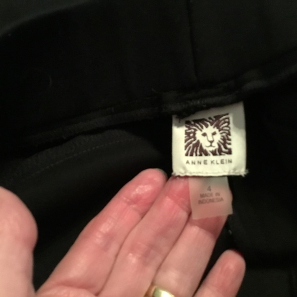 Anne Klein black skinny ankle Compression Ponte Pant - Picture 9 of 13